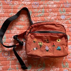 Baggu Ditsy Floral Fanny Pack!